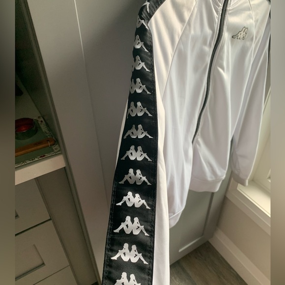 Kappa White and Black Zip Up - Picture 3 of 8